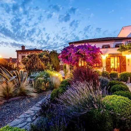 Aparthotel Begonvilla Evleri *